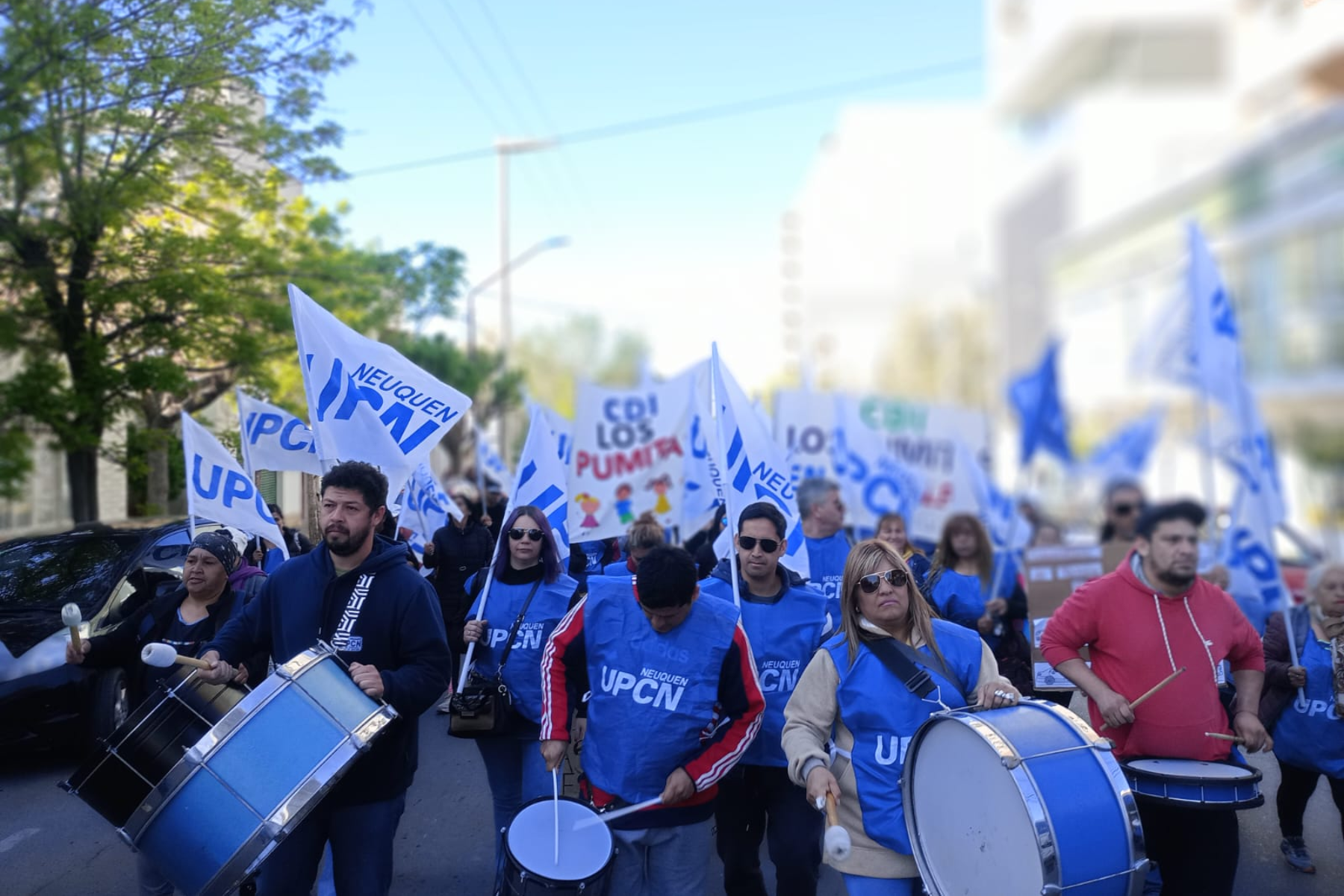 UPCN protesta en Casa de Gobierno de Neuquén.