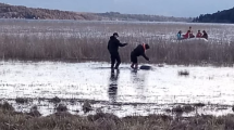 Imagen de Tragedia en Chubut: encontraron el cuerpo de la mujer de 24 años que cayó de su kayak en un lago