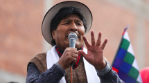 Imagen de Video | Evo Morales denunció un atentado en Bolivia: le dispararon 14 veces e hirieron a su chofer