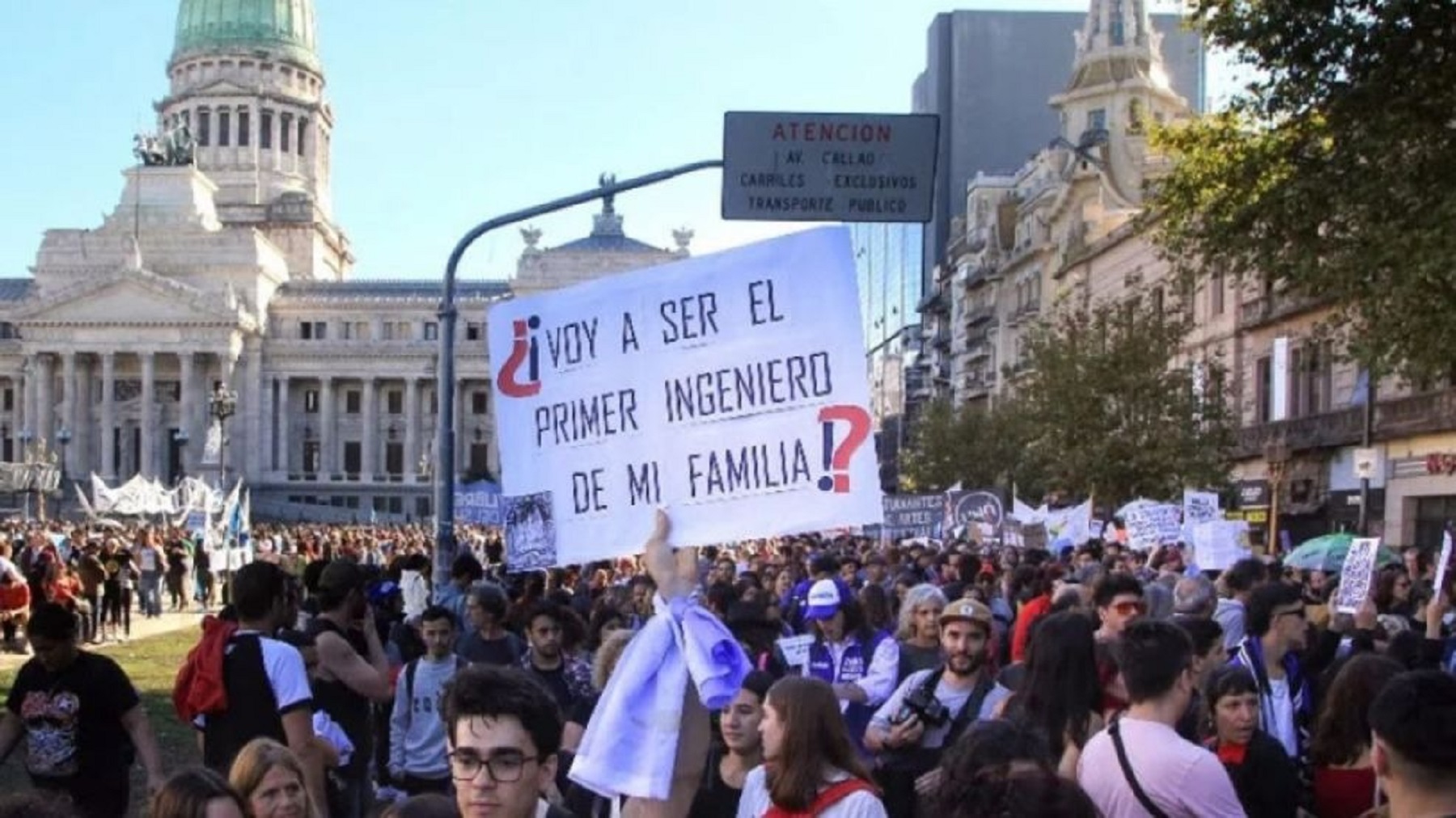 Marcha universitaria en Buenos Aires. Foto: gentileza Perfil. 