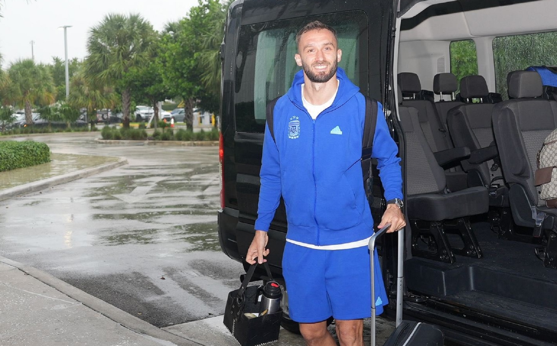 Germán Pezzella ya está en Miami y se sumó a la Selección Argentina. Foto: @Argentina.