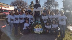 «Mosaiquistas en Acción»: por qué intervinieron el monumento de Bomberos Voluntarios en Plottier