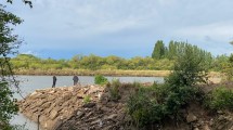 Imagen de Quién era el hombre murió en el río Negro, en Viedma: qué pasa con la búsqueda de la joven