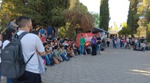 Imagen de Toman el rectorado de la Universidad del Comahue en Neuquén: habrá corte de calle y clases públicas