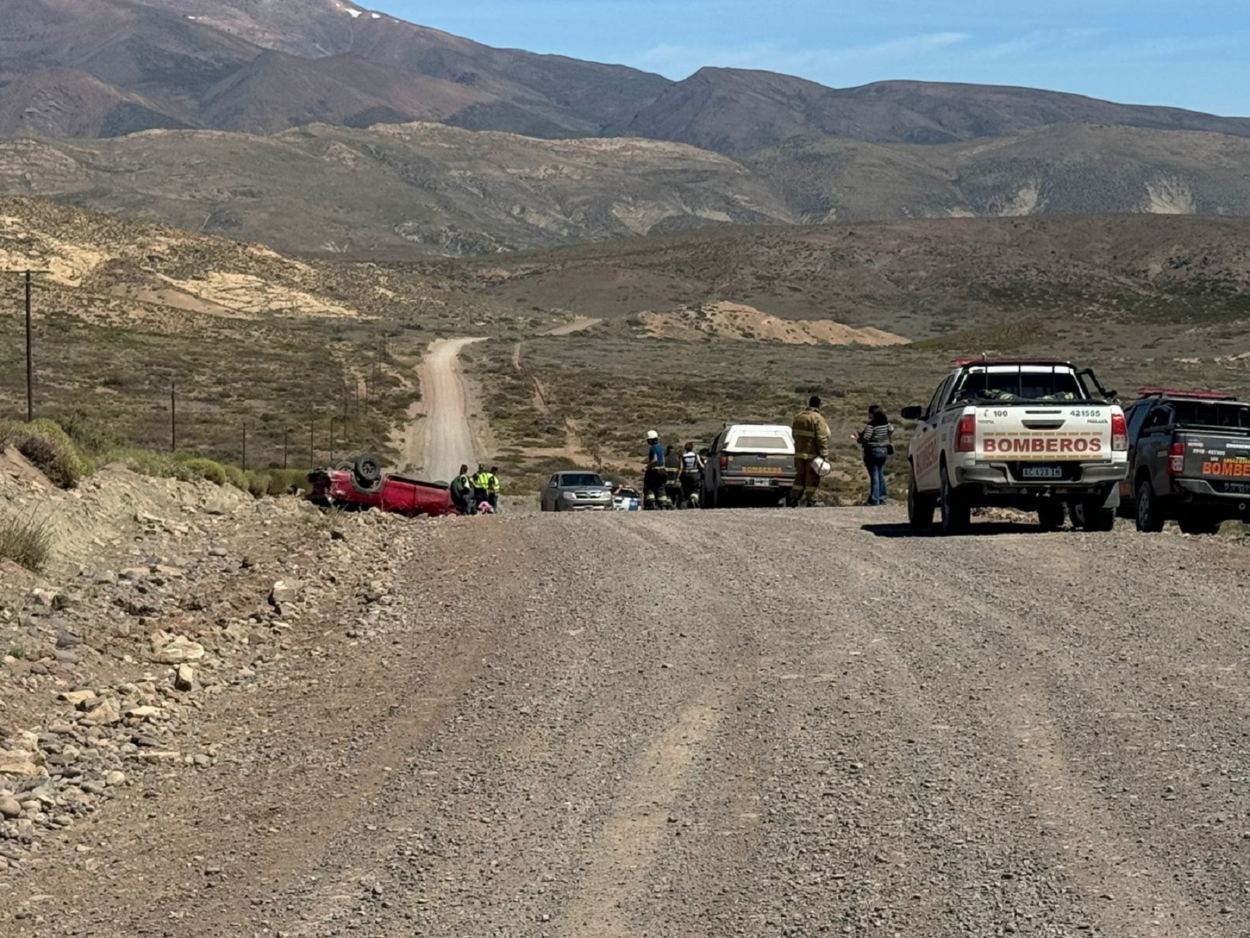 Vuelco en Chos Malal. Foto: gentileza Policía. 