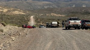 Volcó una camioneta con cinco ocupantes en la Ruta 6 de Neuquén: viajaban de Chile a El Cholar