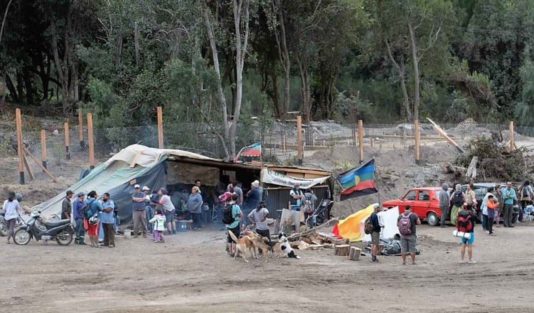 Hay un conflicto legal entre Emanuel Ginóbili y una comunidad mapuche. Foto: Gentileza facebook Confederación Mapuche de Neuquén. 