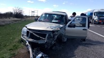 Imagen de Choque en el cruce de las Rutas 22 y 251, cerca de Río Colorado: impactaron una camioneta y un camión