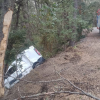 Imagen de Desbarrancó un camioneta en la Ruta 231, cerca de Villa La Angostura: el conductor se quedó dormido