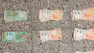 Aprovecharon la discapacidad visual de un hombre para robarle dinero en Lamarque