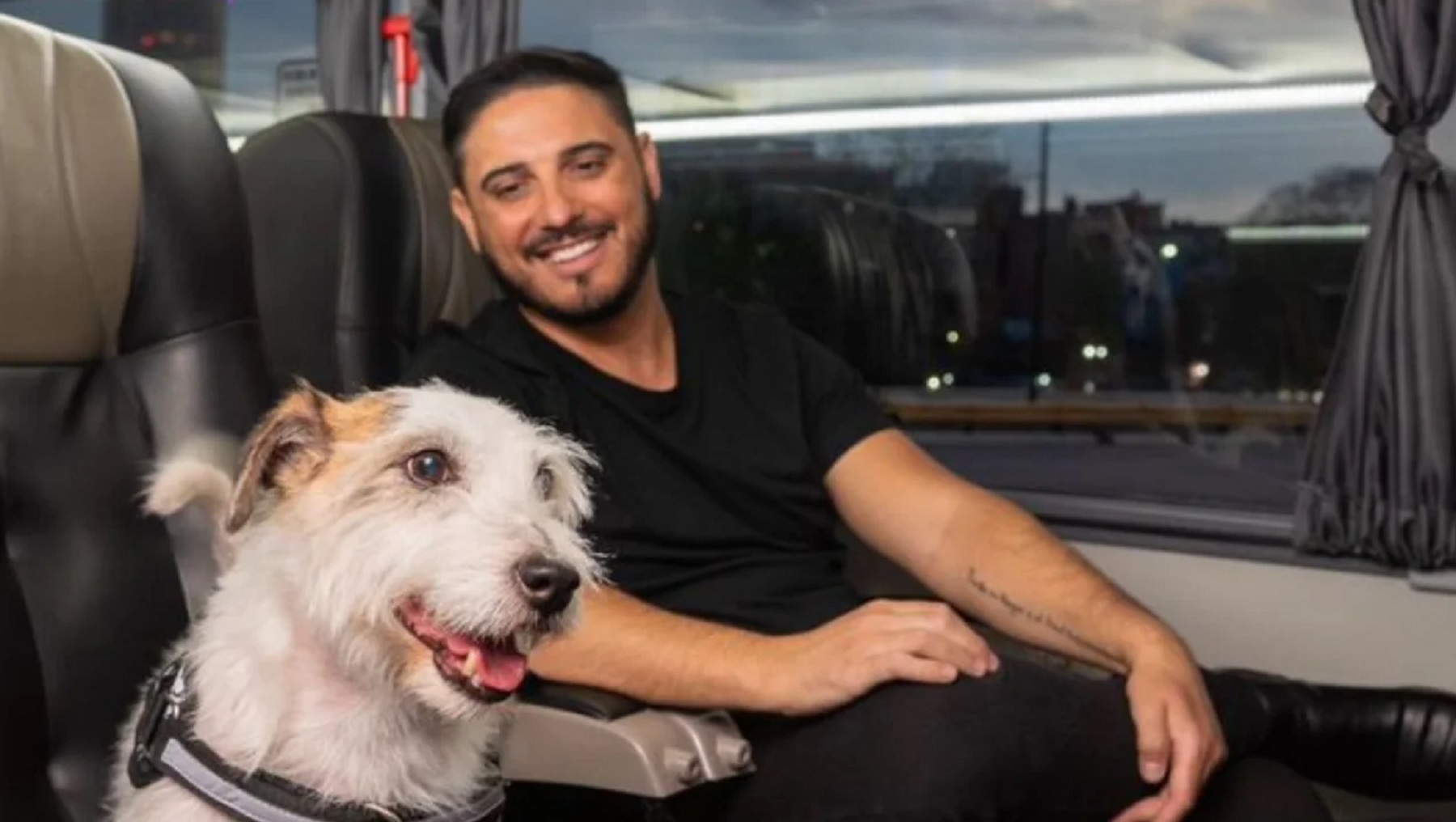 Una empresa de transporte de pasajeros de media y larga distancia ofrece servicio "pet frinedly". Foto gentileza. 