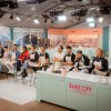 Imagen de Bake Off Famosos y un amor de novela: tres participantes se besaron: ¿Quiénes fueron?