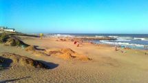 Imagen de ¿Mar del Plata? ¡No! Mar de Cobo … un pueblito costero cerquita de La Feliz, tranquilo, barato y solitario