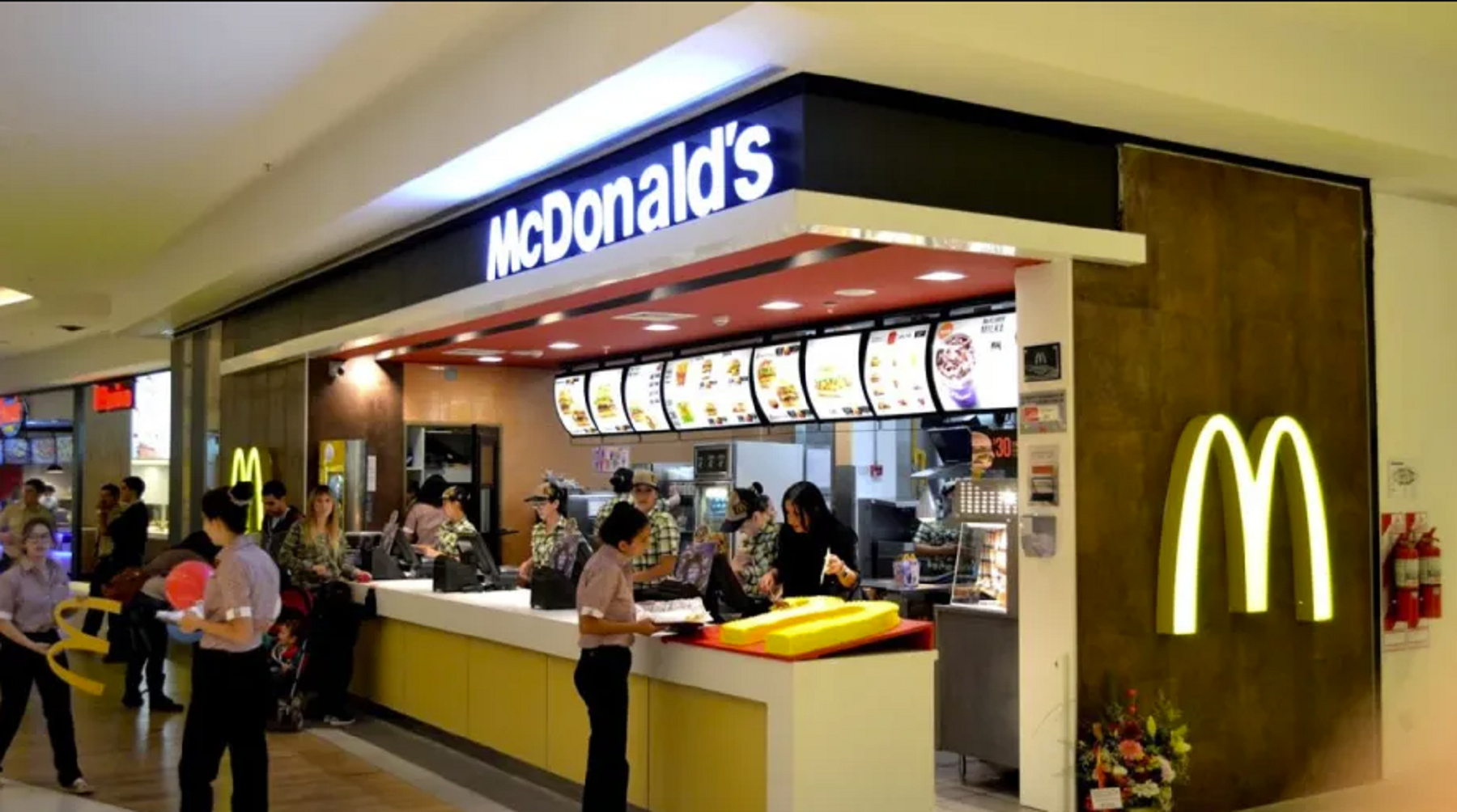 Histórico: la Justicia de Neuquén intimó a McDonald’s por persecución laboral y ahora tendrá una delegada gremial