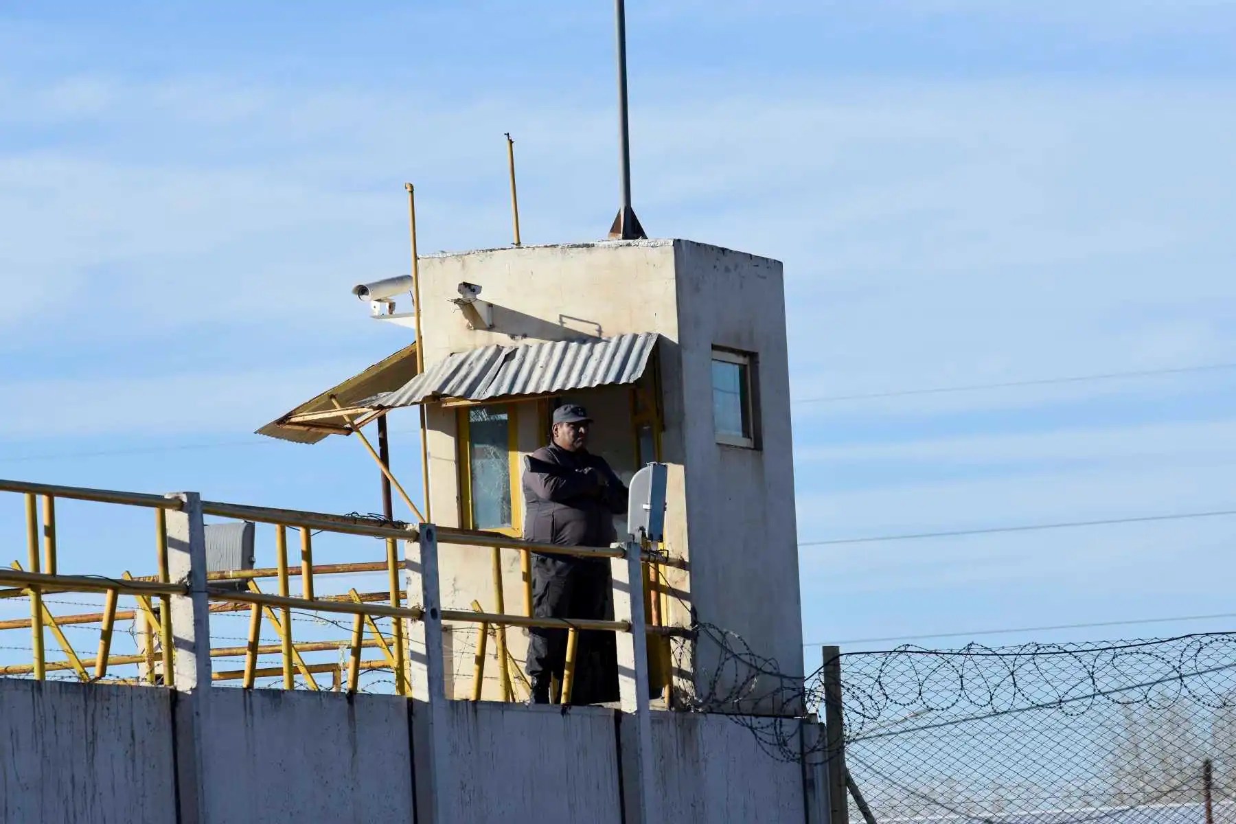 Una insólita polémica por los alimentos de las personas detenidas se abrió en Neuquén. (Archivo)