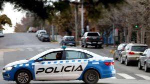 Hermano de un policía de Neuquén en el narcotráfico: secuestraron millones, droga y autos