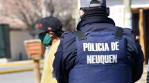 Imagen de Confirman aumento salarial para la Policía de Neuquén: de cuánto es y a partir de cuándo se cobrará