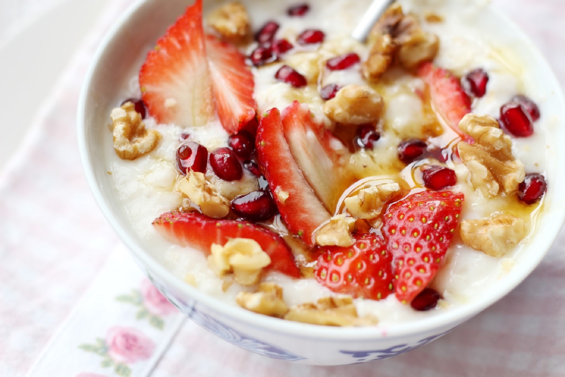 El postre de avena y frutas para ganar masa muscular. 