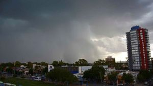 Calor y tormentas: miércoles complejo para Río Negro, ¿llegan las lluvias a Neuquén y el Alto Valle?