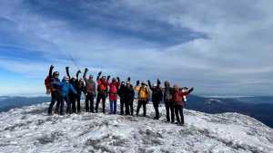 A la corona del rey, es tiempo de subir al Volcán Lanín: precios e información para hacerlo