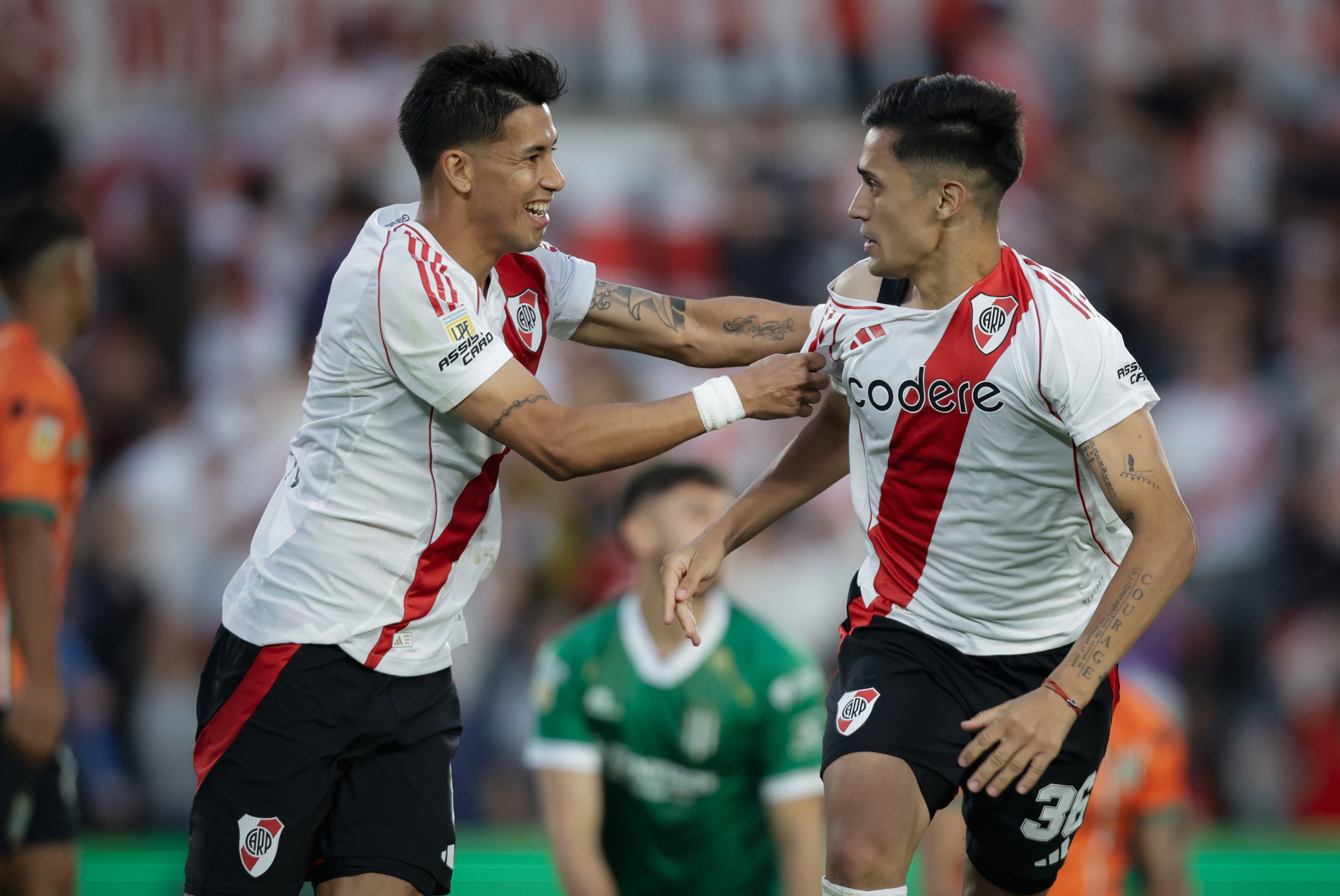 River sumó un par de victorias que lo metieron en la pelea por la Liga Profesional. 