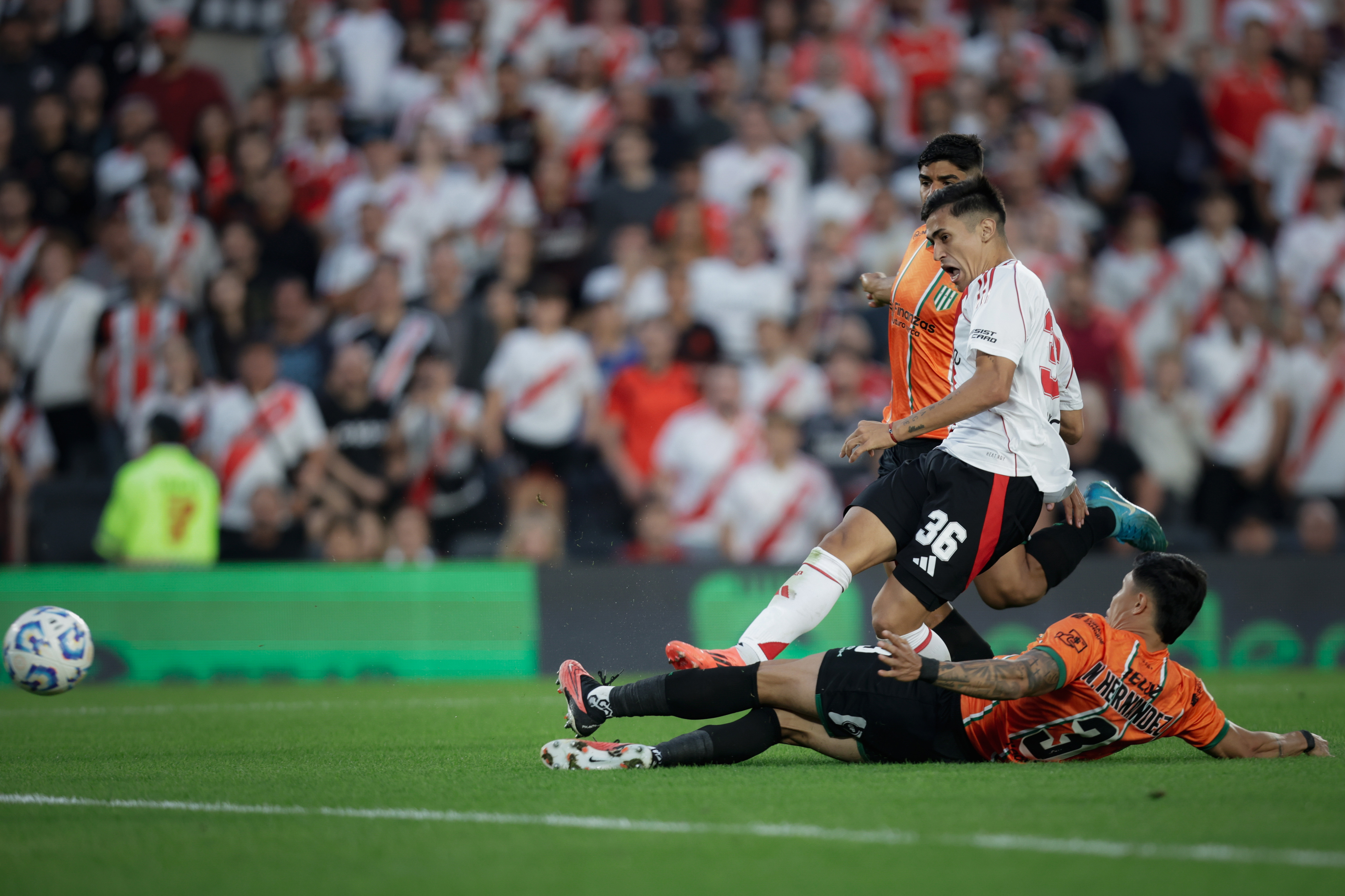 RIVER VS BANFIELD. Fecha 20 Torneo de la Liga Profesional. Fútbol Argentina Primera División. 2/11/2024