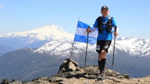 Nunca había corrido, pero con 74 años, Raúl, de Bariloche, se convirtió en un destacado trail runner