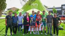 Imagen de Fredes ganó la crono en Cinco Saltos y es el nuevo líder de la general en la Vuelta al Valle