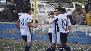 Maronese, Don Bosco y Estudiantes de Bariloche sacaron ventaja en la ida en el Regional Amateur