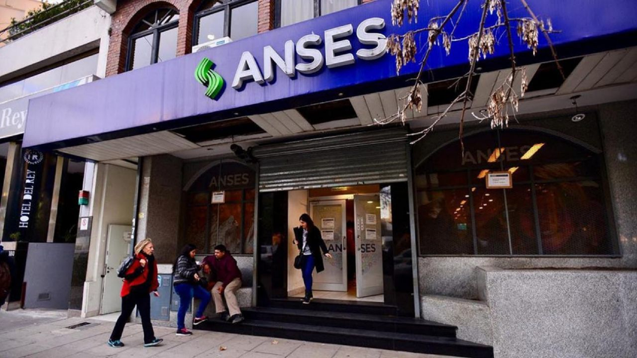 Anses. 