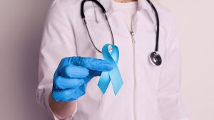 Noviembre azul por el cáncer de próstata: «el urólogo es el mejor amigo de los varones. Perder miedos es prevenir»