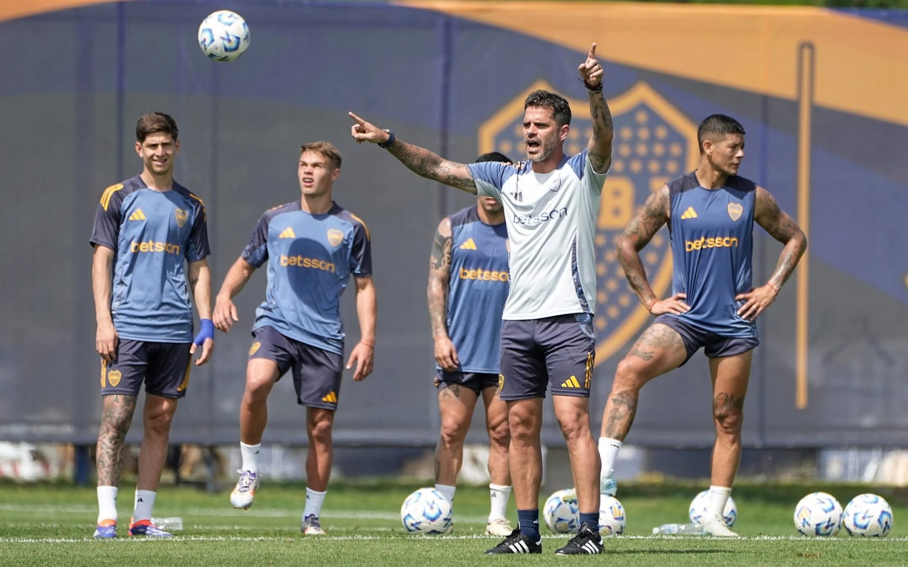 Gago aún no ganó desde su llegada a Boca.