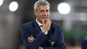 Hernán Crespo renunció como DT de Al Ain tras una dura derrota ante el equipo de Cristiano Ronaldo