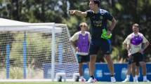 Imagen de La Selección Argentina retoma los entrenamientos pensando en Perú, con la incógnita de dos jugadores