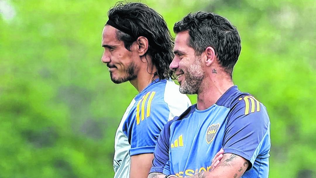 Edinson Cavani volvería al once titular de Boca para enfrentar a Huracán.