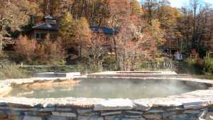 Termas abandonadas cerca de San Martín de los Andes: cómo es el tesoro del parque Lanín que puede costar una multa