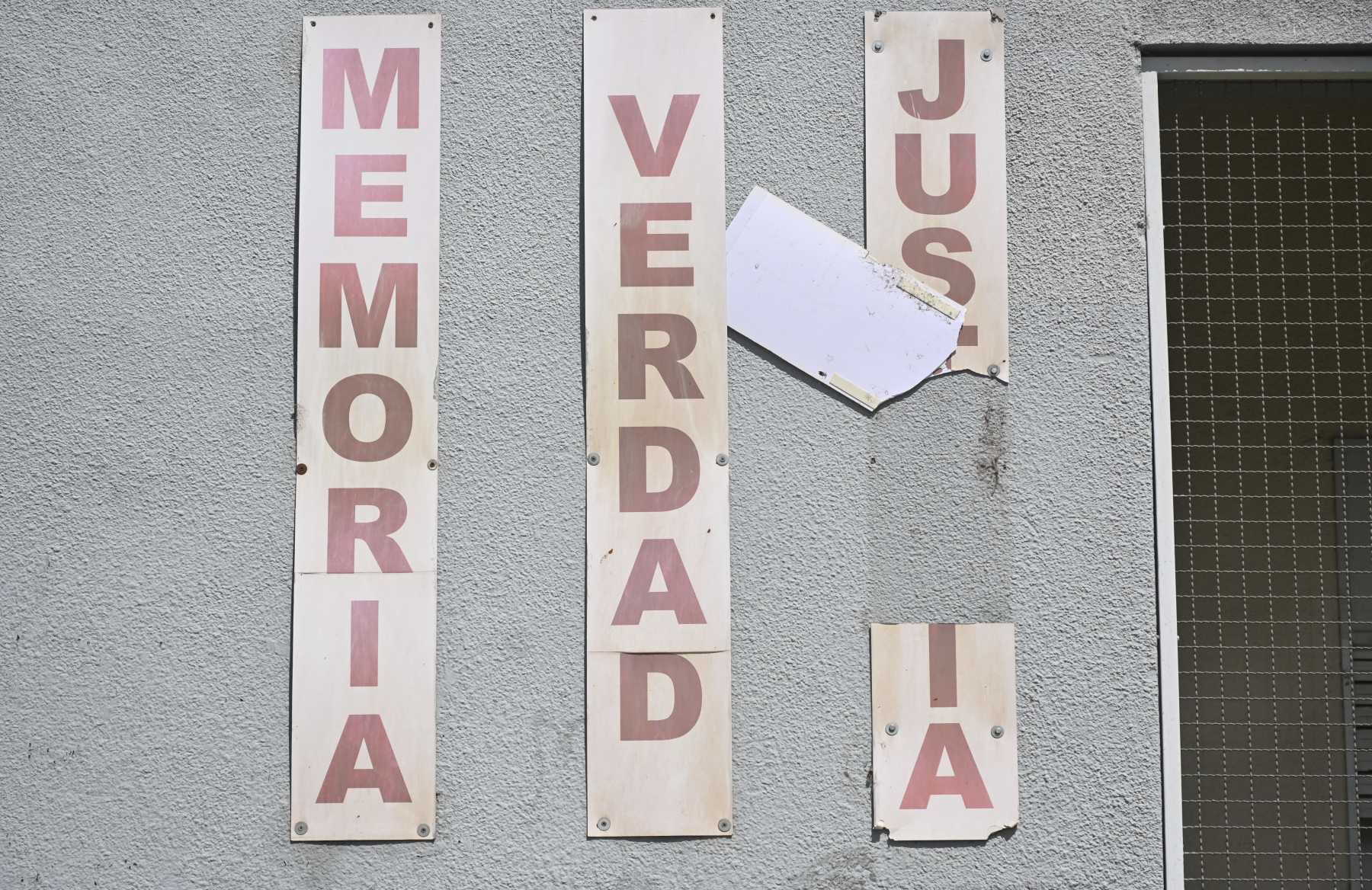 Vandalizaron sitios de la memoria en Neuquén. Foto: Florencia Salto