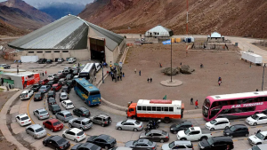 Compras en Chile: nuevo protocolo para los micros que vuelven por el paso Cristo Redentor