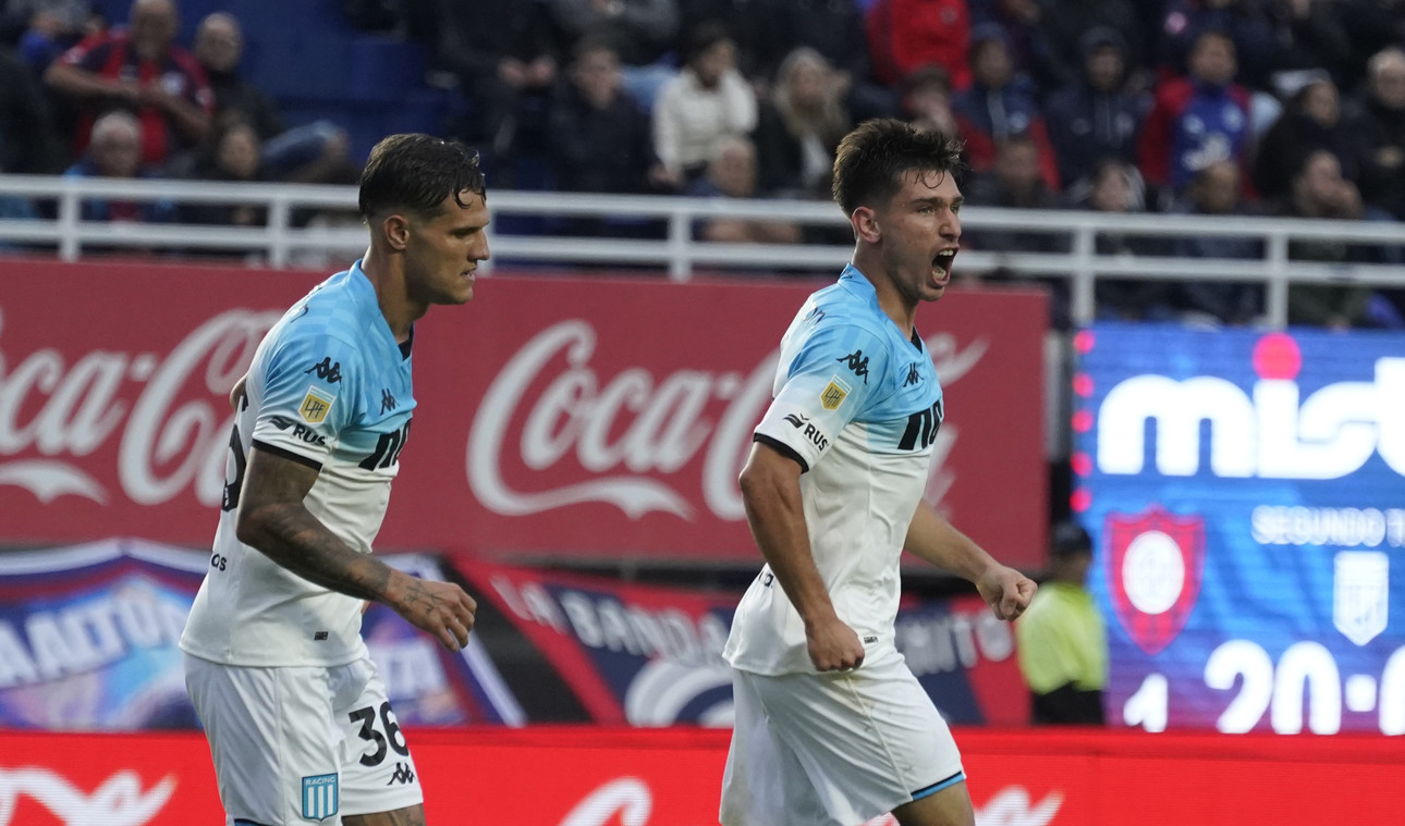 Mura le metió dos goles a San Lorenzo y rompió el récord en el Gran DT. (Foto: Gentileza Maxi Failla - Olé)