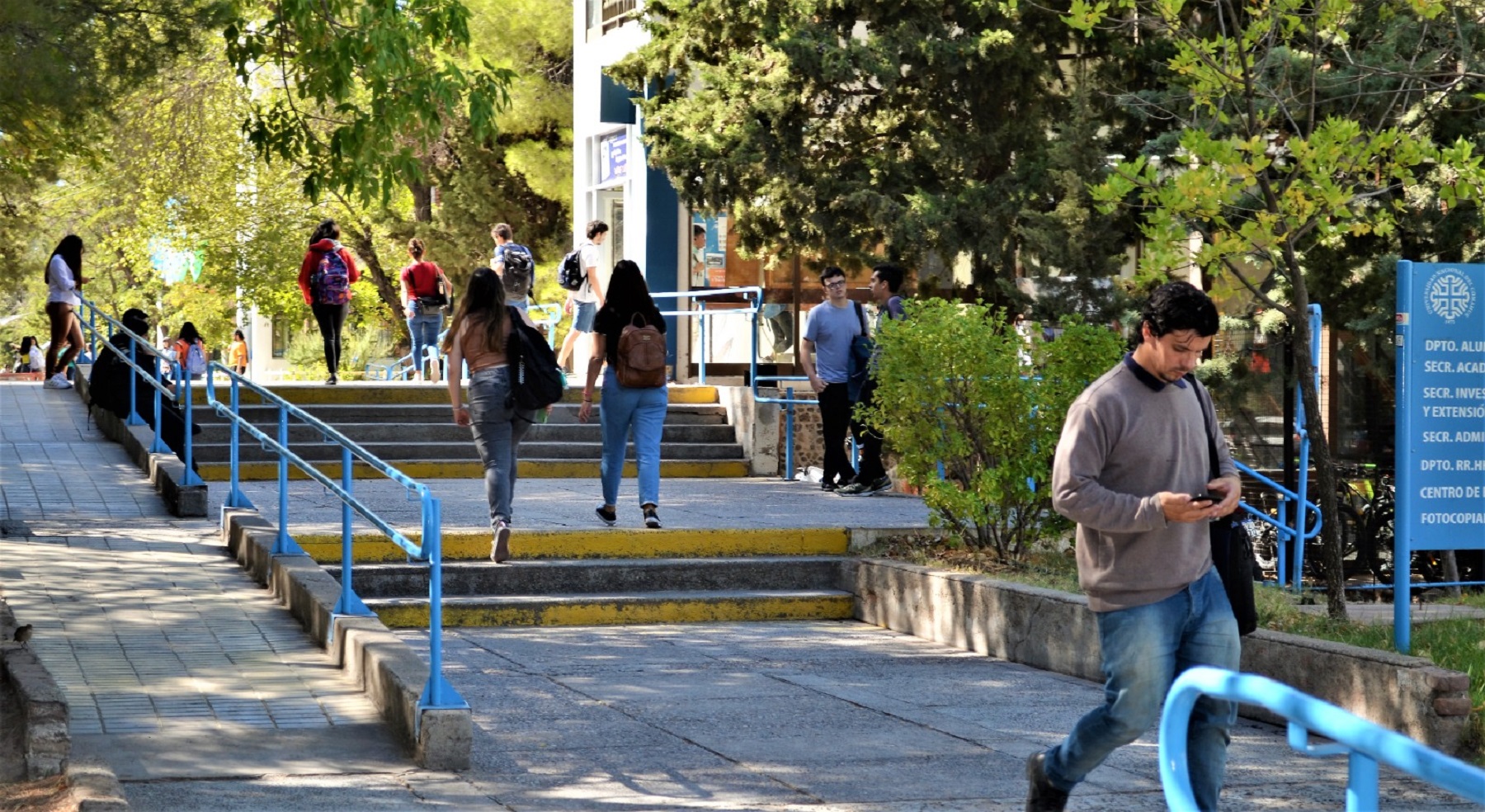 Universidad Nacional del Comahue.-