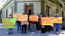 Imagen de Reclamo en Casa de Gobierno de Neuquén: vecinos de la meseta de protestaron por falta de agua y luz