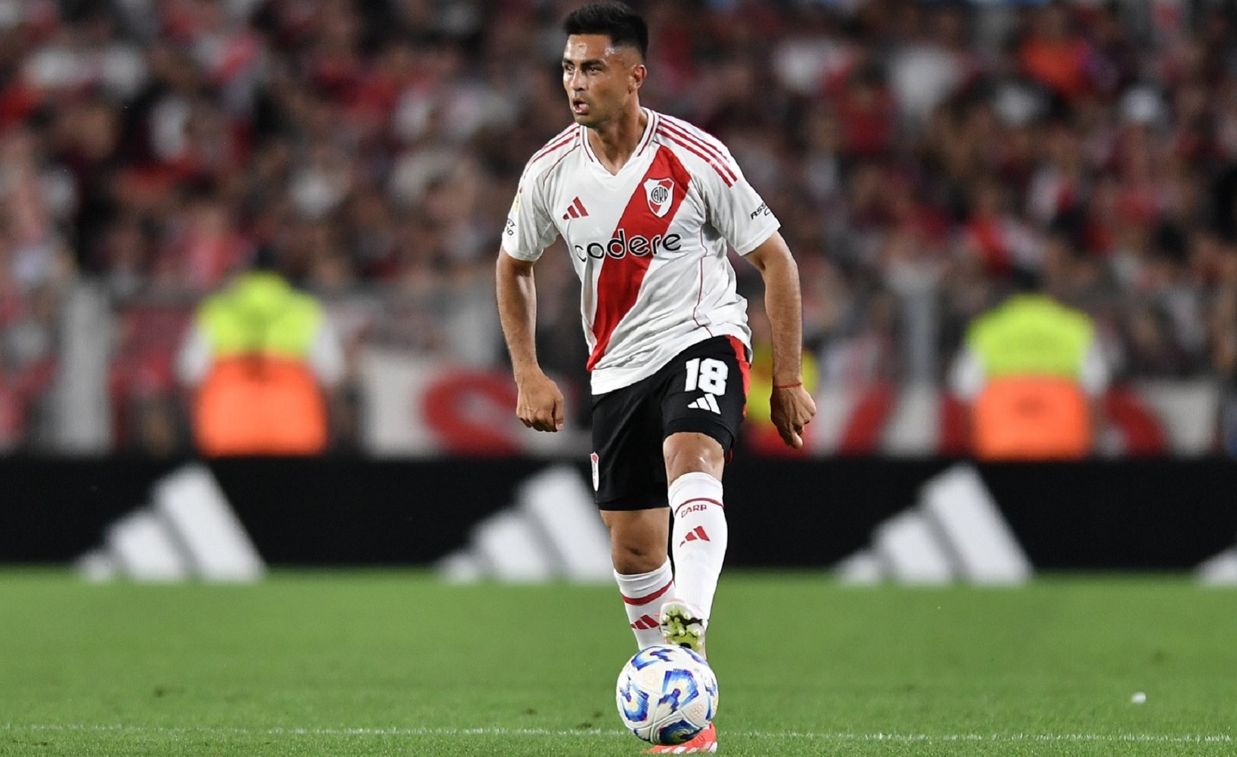 Pity Martínez se perfila para ser titular en River ante Instituto. Foto: @RiverPlate.