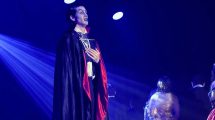 Imagen de La Academia Desafíos vuelve con la puesta neuquina de “Drácula, la historia musical»