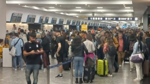 Paro de Intercargo en Aeroparque: el Gobierno denunció al sindicato por «privación ilegítima de la libertad»