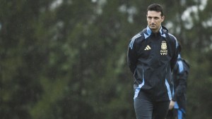 La Selección Argentina comenzó los entrenamientos con una baja de último momento