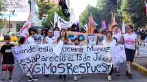 Imagen de En 10 fotos: así fue la marcha por Luciana Muñoz en Neuquén a cuatro meses de su desaparición