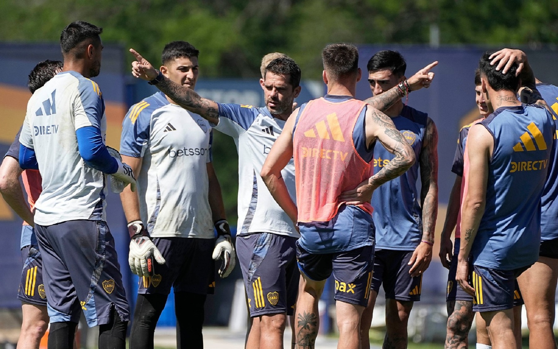 Fernando Gago rearma la formación de Boca para recibir a Unión. Foto: @BocaJrsOficial.