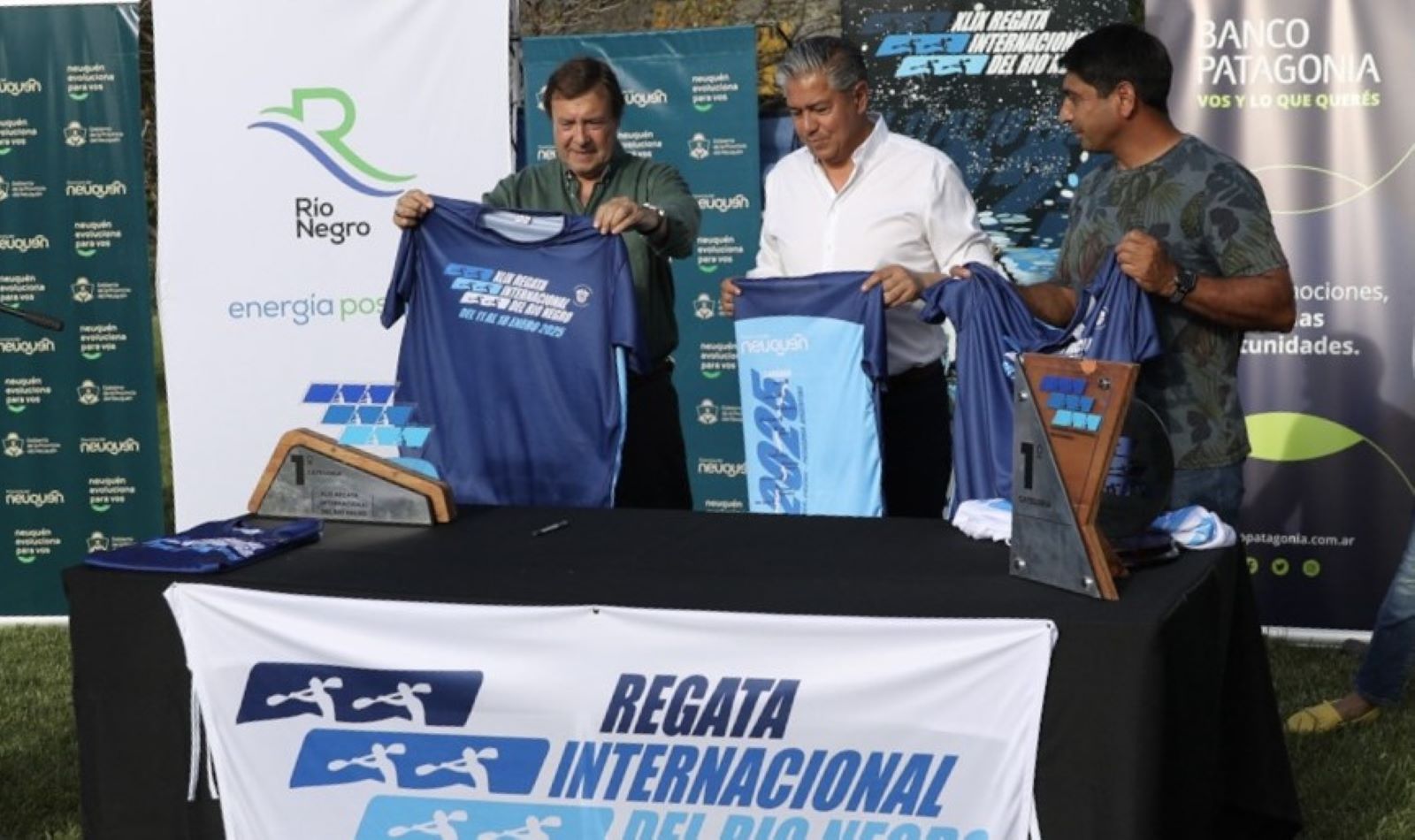 Se presentó la 49º edición de la Regata Internacional del río Negro. (Foto: prensa RN)