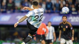 En vivo: Con un golazo de Lautaro Martínez, Argentina le gana a Perú en la Bombonera