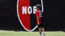 Imagen de Thiago Messi y una inédita foto que lo une con la infancia de su padre: las inferiores de Newell´s